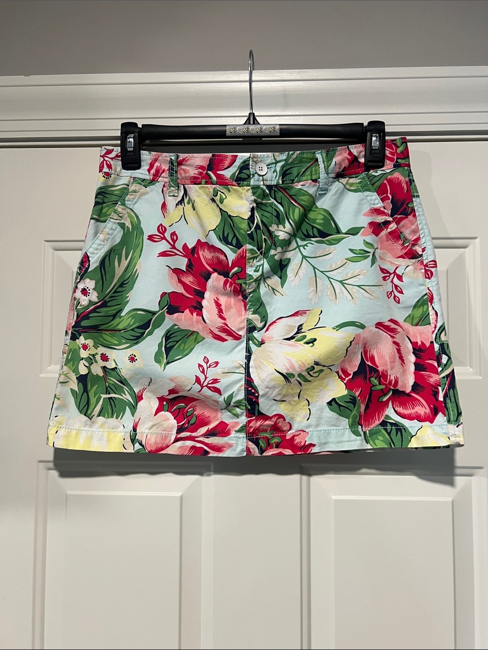 GH Bass & Co Sz 6 Cotton Floral Mini Skirt- Light Blue Pink/Yellow Blooms Garden